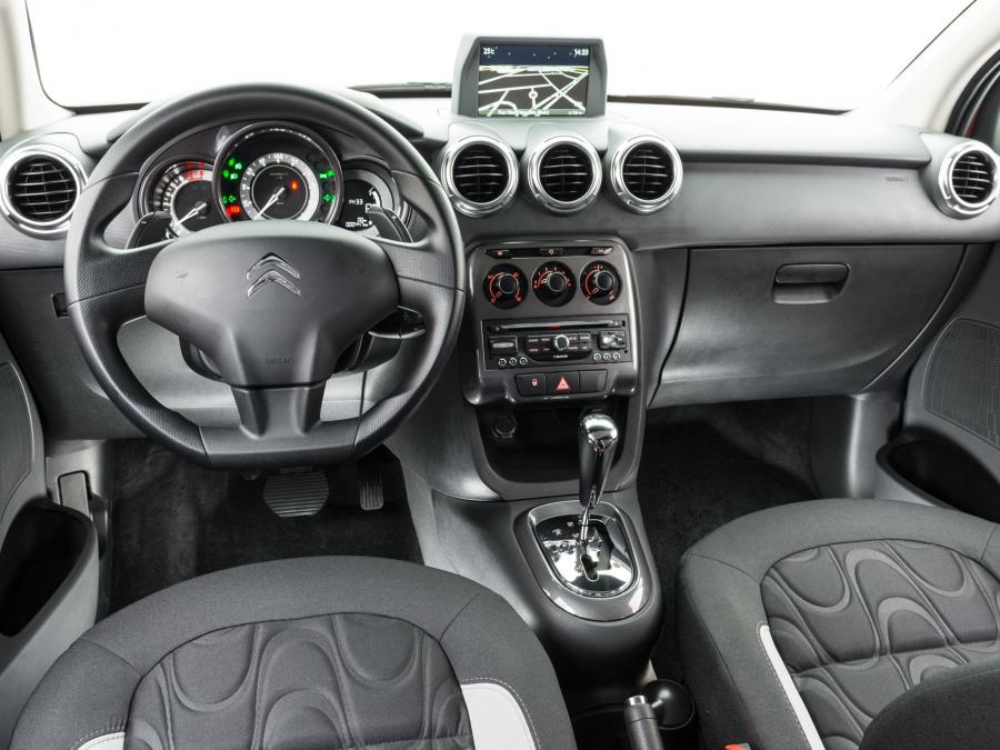  Citroen C3 2012 года  (BR) (фото 22 из 30)